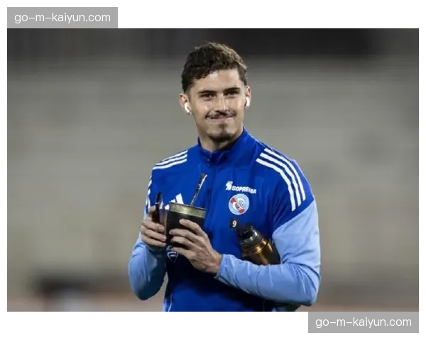 斯特拉斯堡确认三名球员从国家队回归,全员健康备战 斯特拉斯堡确认三名球员从国家队回归,全员健康备战